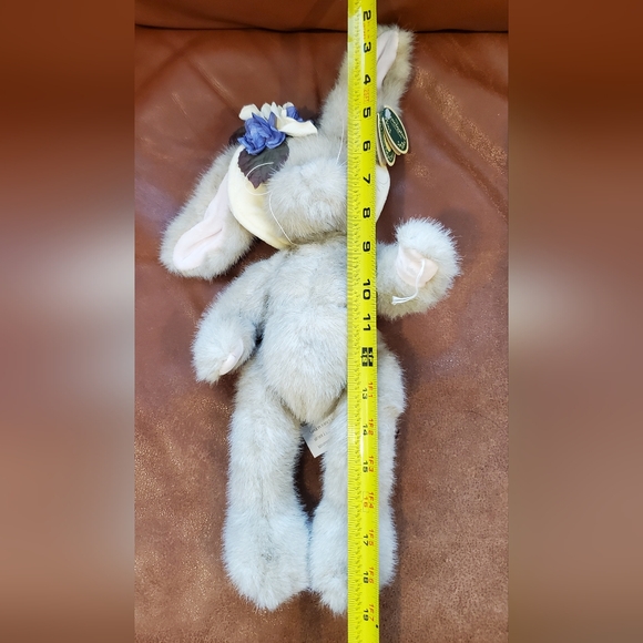 18 inch The Bearington Collection Beige Bunny Rabbit Stuffed Animal Plush Flaw - Picture 4 of 7